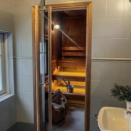 Punatulkku By Interhome Ferienhaus Hirsjärvi