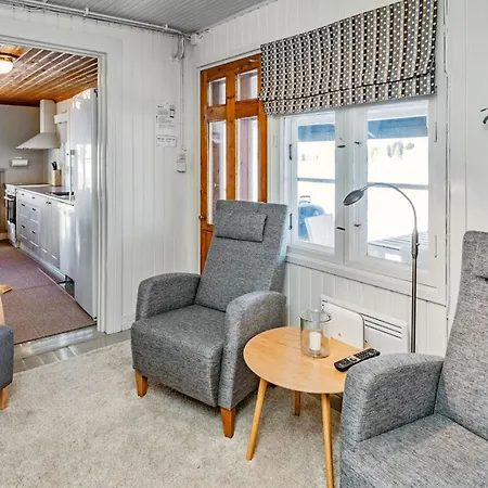 Punatulkku By Interhome